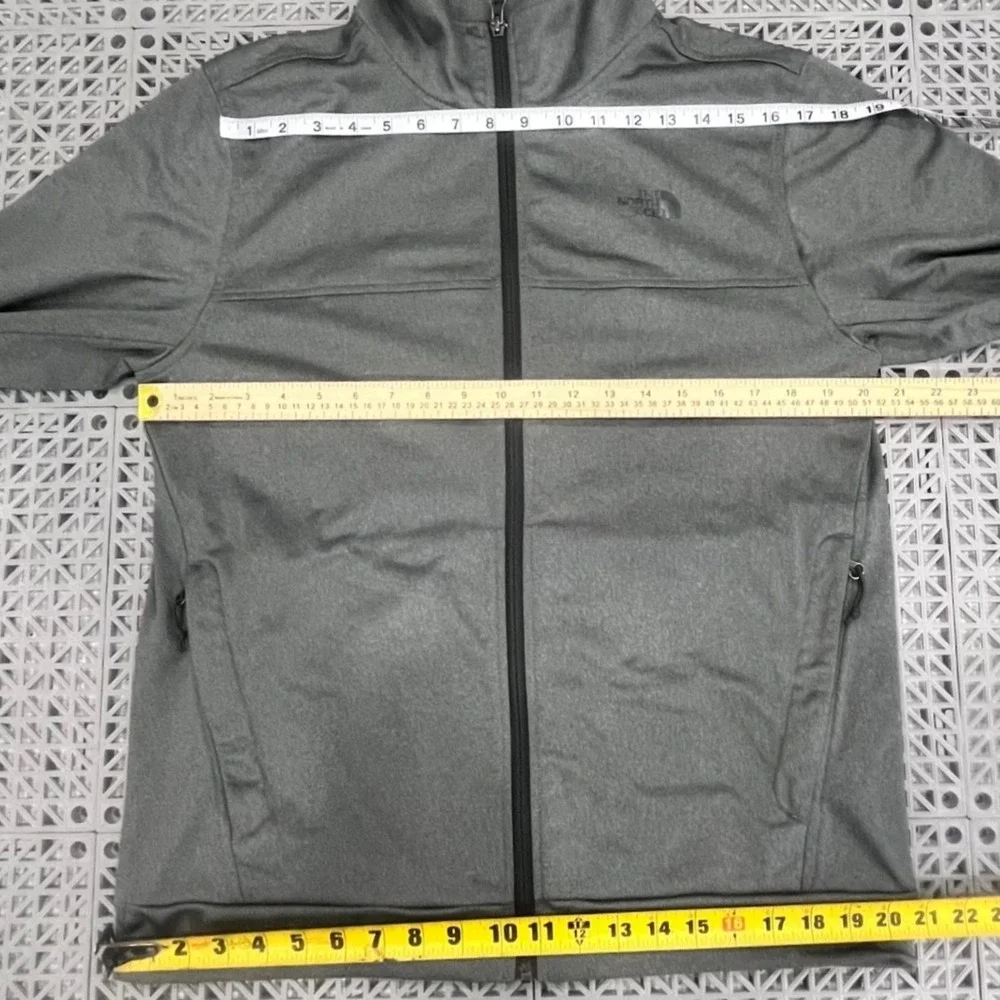The North Face Track Jacket Mens Medium Grey Full Zip Mock Neck Logo Hiking